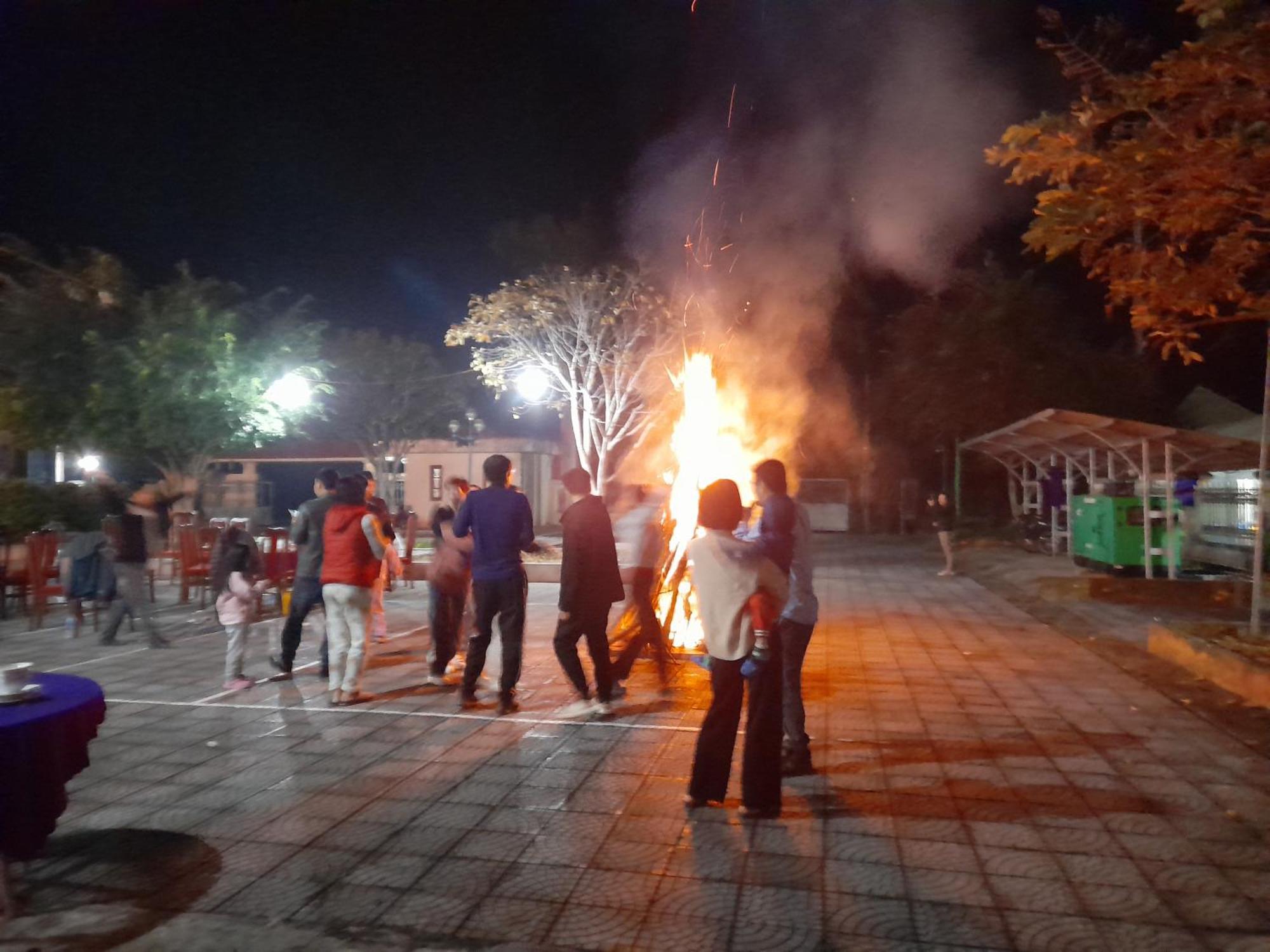 Khach San Vuon Quoc Gia Ba Be Hotel Bac Kan Exterior foto
